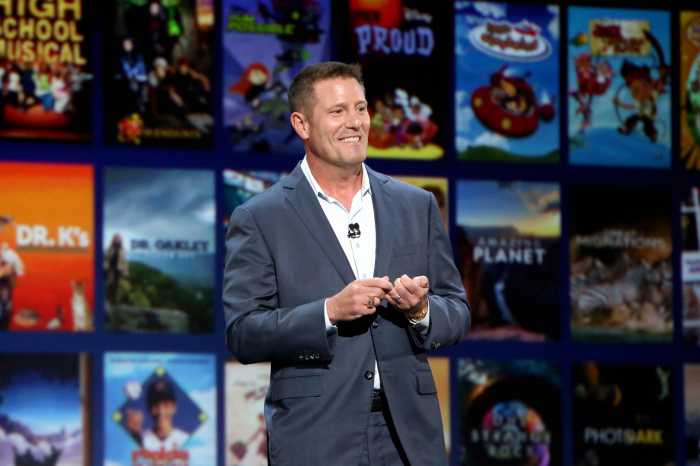 Bos Disney Dibajak jadi CEO TikTok Bos Disney Dibajak jadi CEO TikTok