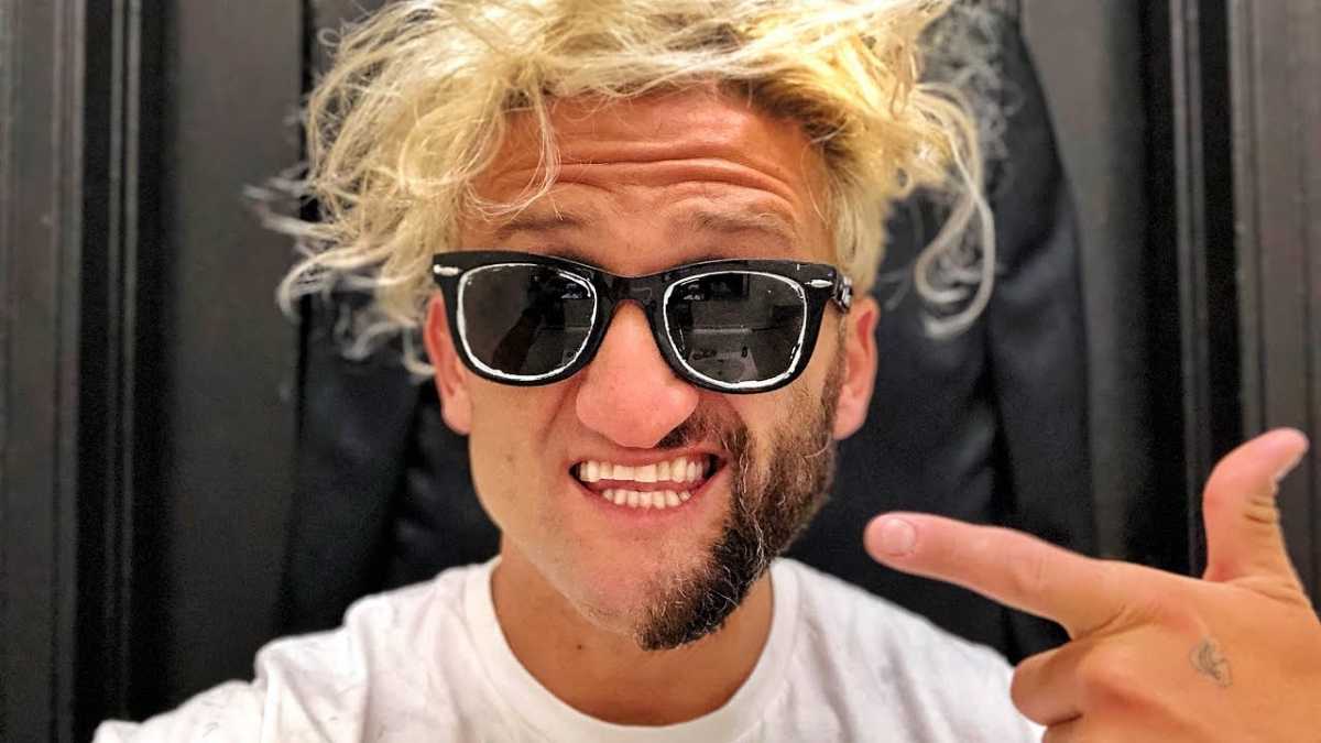 Youtuber Casey Neistat Gores Mobil Orang, Juara Balap F1 Sampai Komen Youtuber Casey Neistat Gores Mobil Orang, Juara Balap F1 Sampai Komen