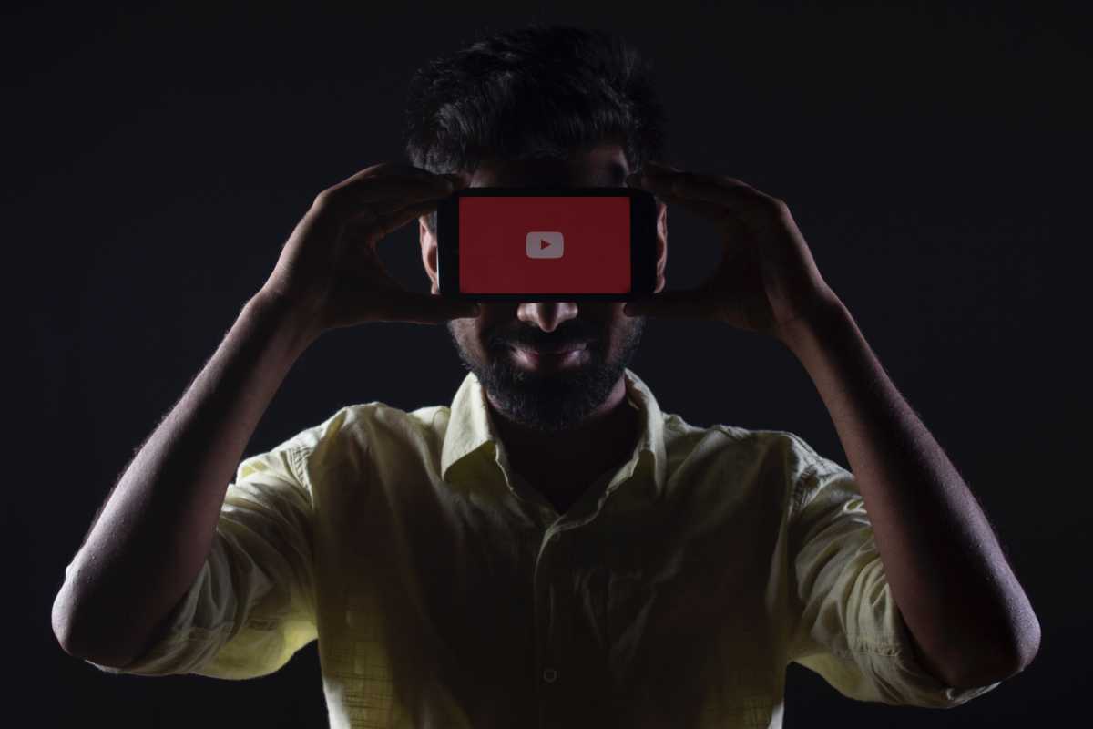 Perlukah Kode Etik untuk YouTuber? Perlukah Kode Etik untuk YouTuber?