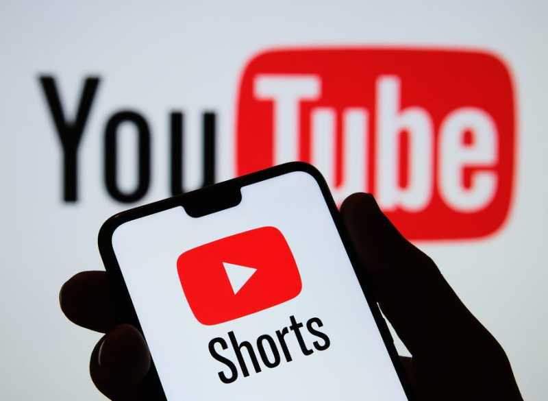YouTube Gelontorkan Rp1,43 Triliun Bagi Kreator Shorts YouTube Gelontorkan Rp1,43 Triliun Bagi Kreator Shorts
