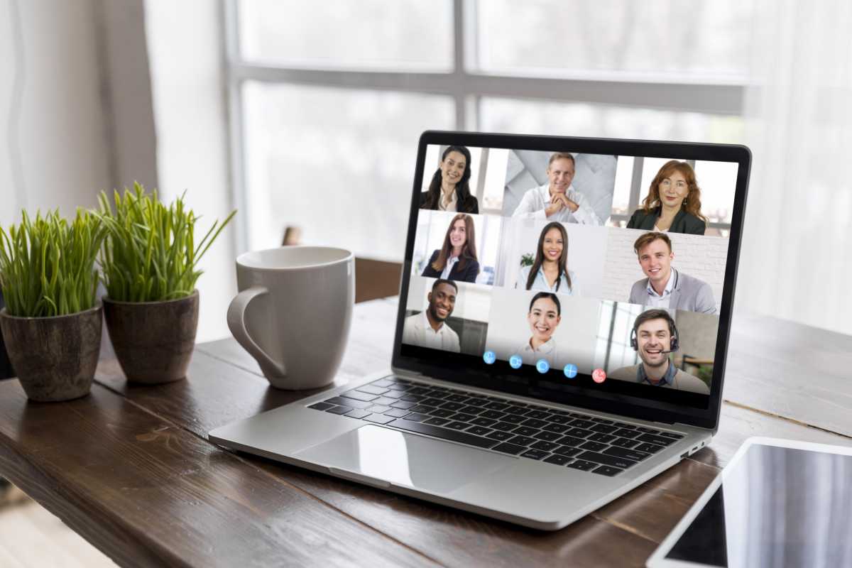 Teknologi Video Call di 2021, Masih Cuma untuk Virtual Meeting? Teknologi Video Call di 2021, Masih Cuma untuk Virtual Meeting?