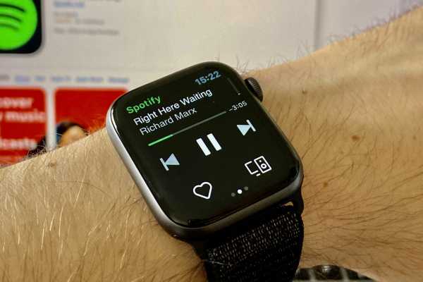 Musik Spotify Kini Bisa Didengar Offline di Apple Watch Musik Spotify Kini Bisa Didengar Offline di Apple Watch