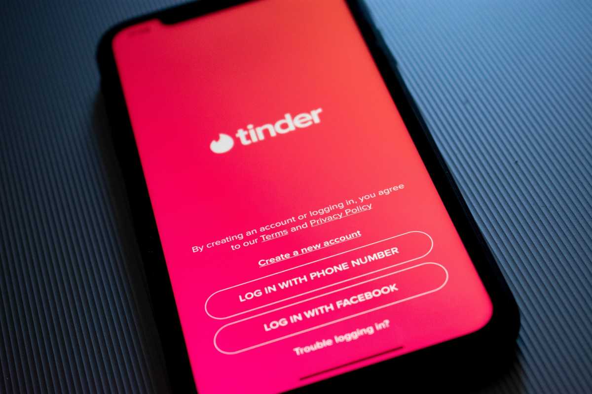 Cari Jodoh dari Negara Lain Pakai Fitur Baru Ini di Tinder Cari Jodoh dari Negara Lain Pakai Fitur Baru Ini di Tinder