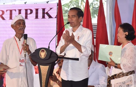 Hari Ini Ulang Tahun, #HBDJokowi Trending Topic di Twitter Hari Ini Ulang Tahun, #HBDJokowi Trending Topic di Twitter