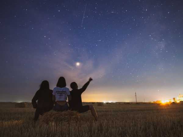 Fenomena Langit di Bulan November, Hujan Meteor, Gerhana Bulan dan Nadir Ka’bah Fenomena Langit di Bulan November, Hujan Meteor, Gerhana Bulan dan Nadir Ka’bah