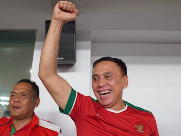 Lagi Viral, Iwan Bule Jadi Ketua PSSI Lagi Viral, Iwan Bule Jadi Ketua PSSI