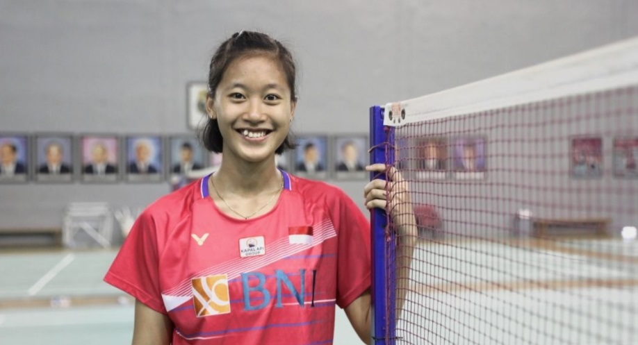 Putri KW Kejutkan Netizen saat Laga Indonesia vs Denmark Putri KW Kejutkan Netizen saat Laga Indonesia vs Denmark