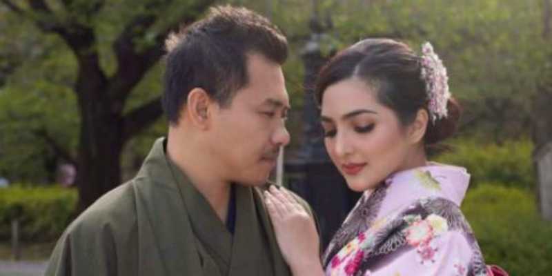 Tengok Gaya Anang Hermansyah Gendong Anak Bapak Siaga Tengok Gaya Anang Hermansyah Gendong Anak Bapak Siaga