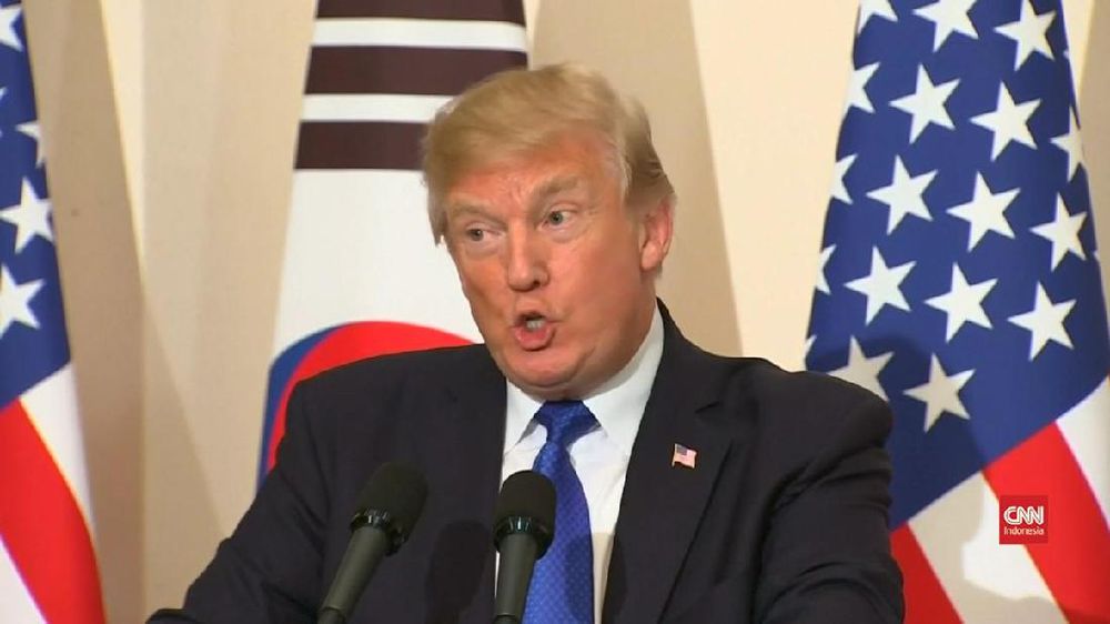 Retweet Tiga Video Anti-Muslim, Trump Dikecam PM Inggris Retweet Tiga Video Anti-Muslim, Trump Dikecam PM Inggris