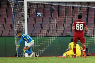 Napoli bungkam Liverpool 1-0 di San Paolo Napoli bungkam Liverpool 1-0 di San Paolo