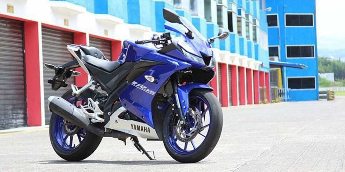 New r. New Yamaha r15.