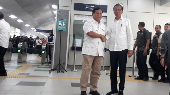 Ini Alasan Presiden Jokowi Bertemu Dengan Prabowo di Atas MRT Ini Alasan Presiden Jokowi Bertemu Dengan Prabowo di Atas MRT