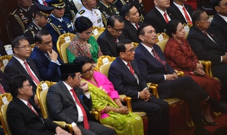 Riset I2: 10 Menteri Terpopuler dan Berpengaruh di Twitter Riset I2: 10 Menteri Terpopuler dan Berpengaruh di Twitter