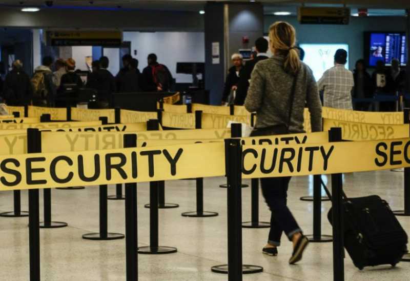 Amerika Serikat Cabut Larangan Bawa Laptop Diatas Pesawat Amerika Serikat Cabut Larangan Bawa Laptop Diatas Pesawat