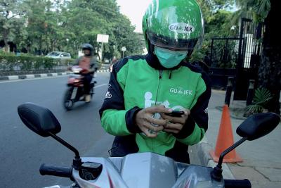 Isi Ulang Saldo Go-Pay dari 7 Bank Dikenai Biaya Rp 1.000 Isi Ulang Saldo Go-Pay dari 7 Bank Dikenai Biaya Rp 1.000