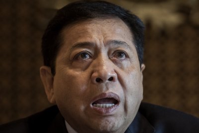 Kecelakaan, Setya Novanto Berstatus Buronan KPK Kecelakaan, Setya Novanto Berstatus Buronan KPK