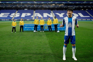 Wu Lei jadi pemain China pertama cetak gol di Liga Spanyol Wu Lei jadi pemain China pertama cetak gol di Liga Spanyol