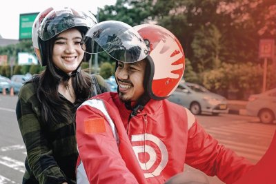 Tarif Ojek Online Naik, Pemain Baru Masih Sulit Saingi Gojek dan Grab Tarif Ojek Online Naik, Pemain Baru Masih Sulit Saingi Gojek dan Grab
