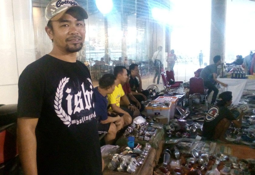 Tak Kenal Rugi, Begini Cerita Ncek Nikmati Bisnis Onderdil Vespa Tak Kenal Rugi, Begini Cerita Ncek Nikmati Bisnis Onderdil Vespa