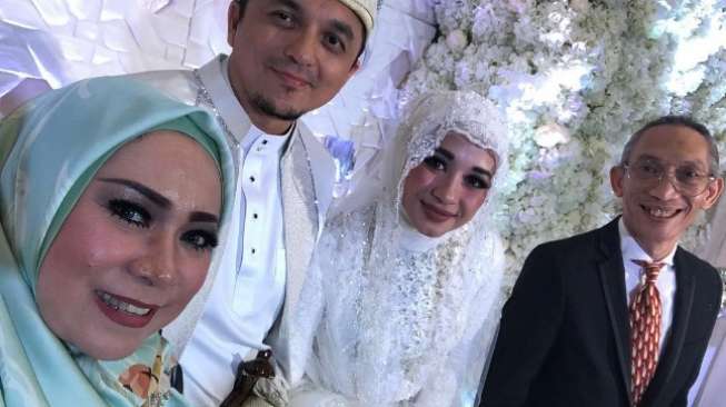 Meleleh, Video Pengakuan Jujur Laudya Bella soal Engku Emran Meleleh, Video Pengakuan Jujur Laudya Bella soal Engku Emran