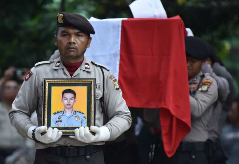 Telepon Terakhir Bripda Imam Sebelum Tewas karena Ledakan 