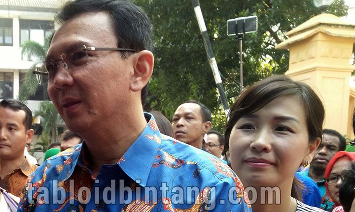 Ahok Tulis Surat Cinta, Veronica Tan Balas dengan Pengakuan Selingkuh Ahok Tulis Surat Cinta, Veronica Tan Balas dengan Pengakuan Selingkuh