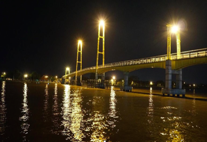 Ini Destinasi  Cantik Wisata  Malam di Samarinda  Uzone