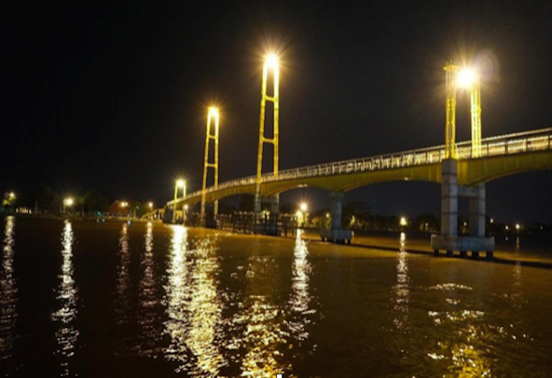 tempat wisata di samarinda Ini Destinasi Cantik Wisata Malam di Samarinda Uzone