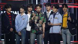 Buku Bahan Inspirasi Lagu BTS Magic Shop Laris di Korea
