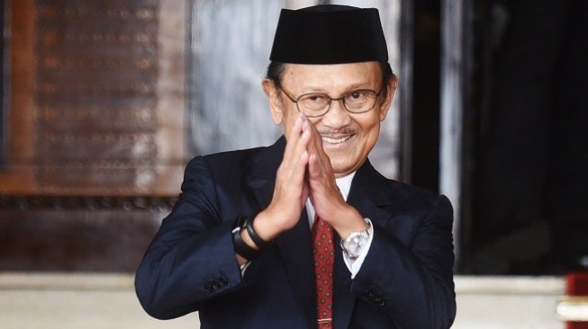 Intip Harta Peninggalan Habibie, Ada Mobil Mewah Antik Hingga Gedung Tinggi Intip Harta Peninggalan Habibie, Ada Mobil Mewah Antik Hingga Gedung Tinggi