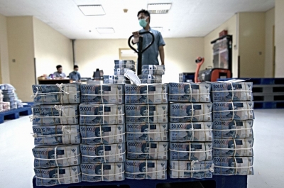 17 Bank Swasta Belum Penuhi Target Penyaluran Kredit UMKM 17 Bank Swasta Belum Penuhi Target Penyaluran Kredit UMKM