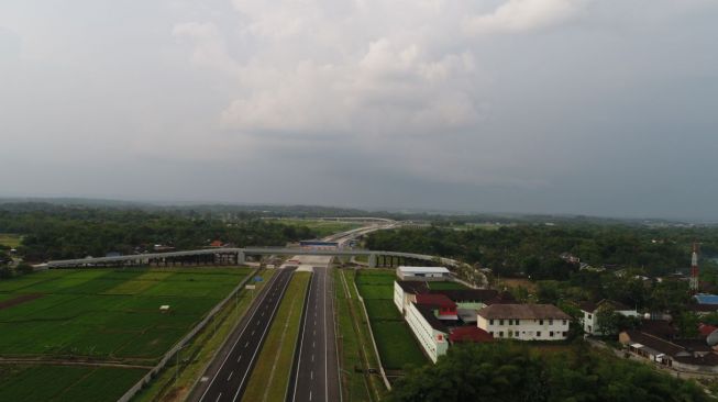 Seperti Inilah Wajah Jalan Tol Baru Solo - Ngawi - Uzone