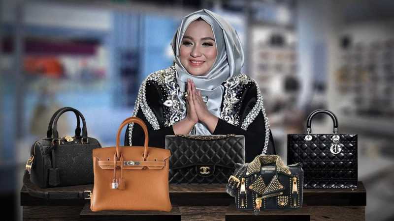 Pengacara: Tas Hermes Anniesa Hasibuan Palsu Pengacara: Tas Hermes Anniesa Hasibuan Palsu