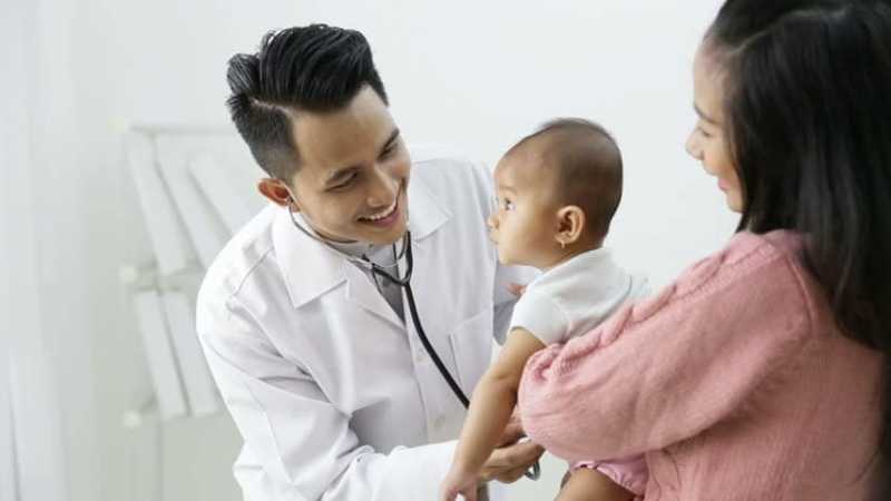 5 Tips Memilih Dokter  Anak  yang Tepat Uzone