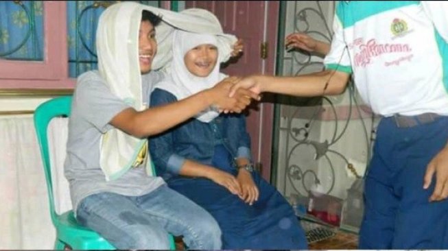 Misteri Jodoh! Awalnya Becandaan, Ujungnya di Pelaminan Misteri Jodoh! Awalnya Becandaan, Ujungnya di Pelaminan