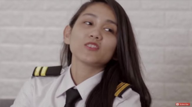 Jadi Pilot Wanita Bergaji Selangit, Athira Farina : Cowok Itu Lemah Jadi Pilot Wanita Bergaji Selangit, Athira Farina : Cowok Itu Lemah