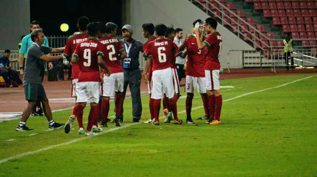Ribuan Suporter Indonesia Padati Stadion, Begini Reaksi Fakhri Ribuan Suporter Indonesia Padati Stadion, Begini Reaksi Fakhri