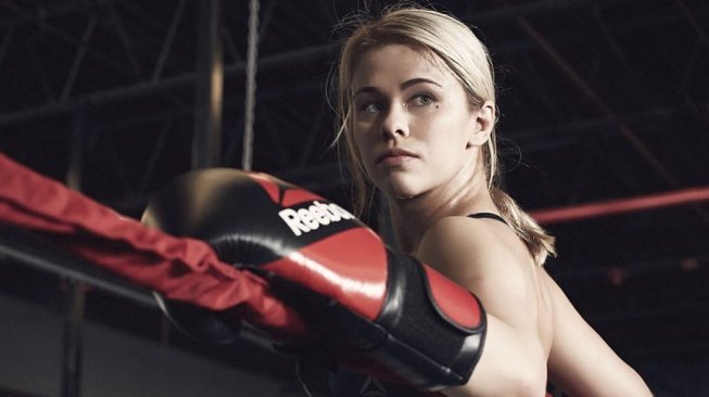 Seksinya Petarung UFC Paige Vanzant yang Jadi Kaya karena Medsos Seksinya Petarung UFC Paige Vanzant yang Jadi Kaya karena Medsos