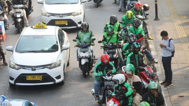 Uber Bikin Layanan Pinjaman Online bagi Driver Uber Bikin Layanan Pinjaman Online bagi Driver