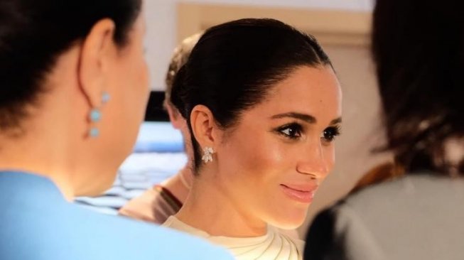 5 Kosmetik Ciptakan Mata Cantik ala Meghan Markle 5 Kosmetik Ciptakan Mata Cantik ala Meghan Markle