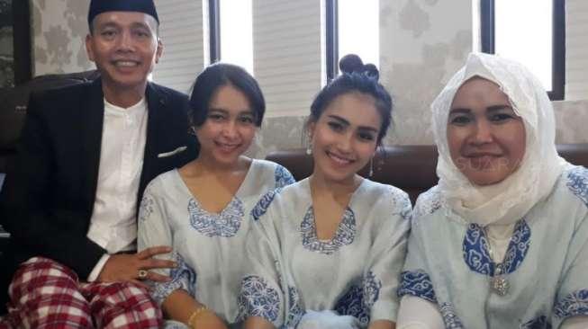 Lebaran, Ayu Ting Ting Ungkap Impian Besarnya, Apa Ya? Lebaran, Ayu Ting Ting Ungkap Impian Besarnya, Apa Ya?
