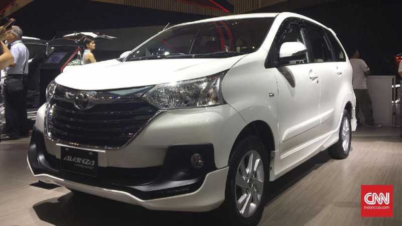 Harga Avanza dan Xenia Bekas Terjun Bebas - Uzone