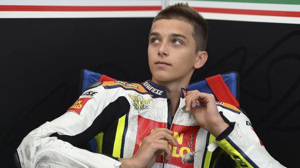 Adik Rossi Ingin Satu Tim dengan Marquez di MotoGP Adik Rossi Ingin Satu Tim dengan Marquez di MotoGP