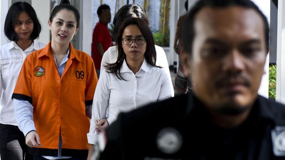 Jennifer Dunn Sempat Kesal karena Sabu Tak Sesuai Pesanan Jennifer Dunn Sempat Kesal karena Sabu Tak Sesuai Pesanan