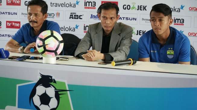 Persib Sudah Siap Ladeni Permainan Terbuka Arema Persib Sudah Siap Ladeni Permainan Terbuka Arema