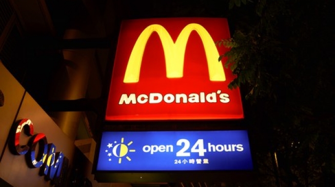 Warga Hong Kong Pilih Tidur di McDonalds Ketimbang Rumah, Mengapa? Warga Hong Kong Pilih Tidur di McDonalds Ketimbang Rumah, Mengapa?