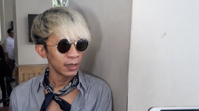 Aming Nyinyir soal Hobi Sewa Tas Mewah, Sindir Siapa? Aming Nyinyir soal Hobi Sewa Tas Mewah, Sindir Siapa?