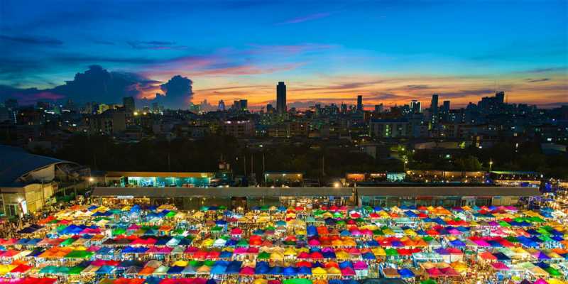 8 Destinasi Internasional yang Paling Diincar Orang Indonesia 8 Destinasi Internasional yang Paling Diincar Orang Indonesia