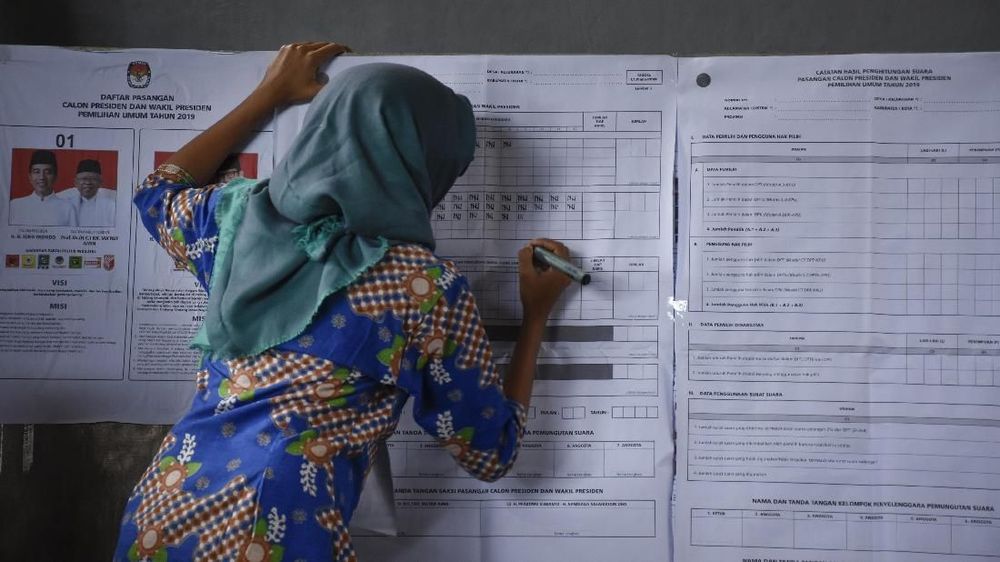 Petugas KPPS Meninggal Bertambah Jadi 304 Orang Petugas KPPS Meninggal Bertambah Jadi 304 Orang