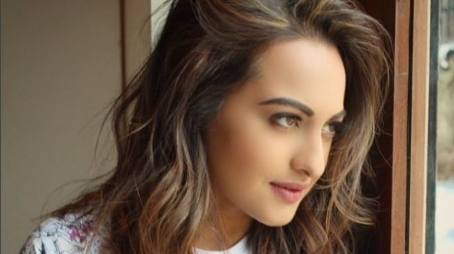 Gendut Artis Cantik Bollywood Ini Pernah Dipanggil Sapi Gendut Artis Cantik Bollywood Ini Pernah Dipanggil Sapi